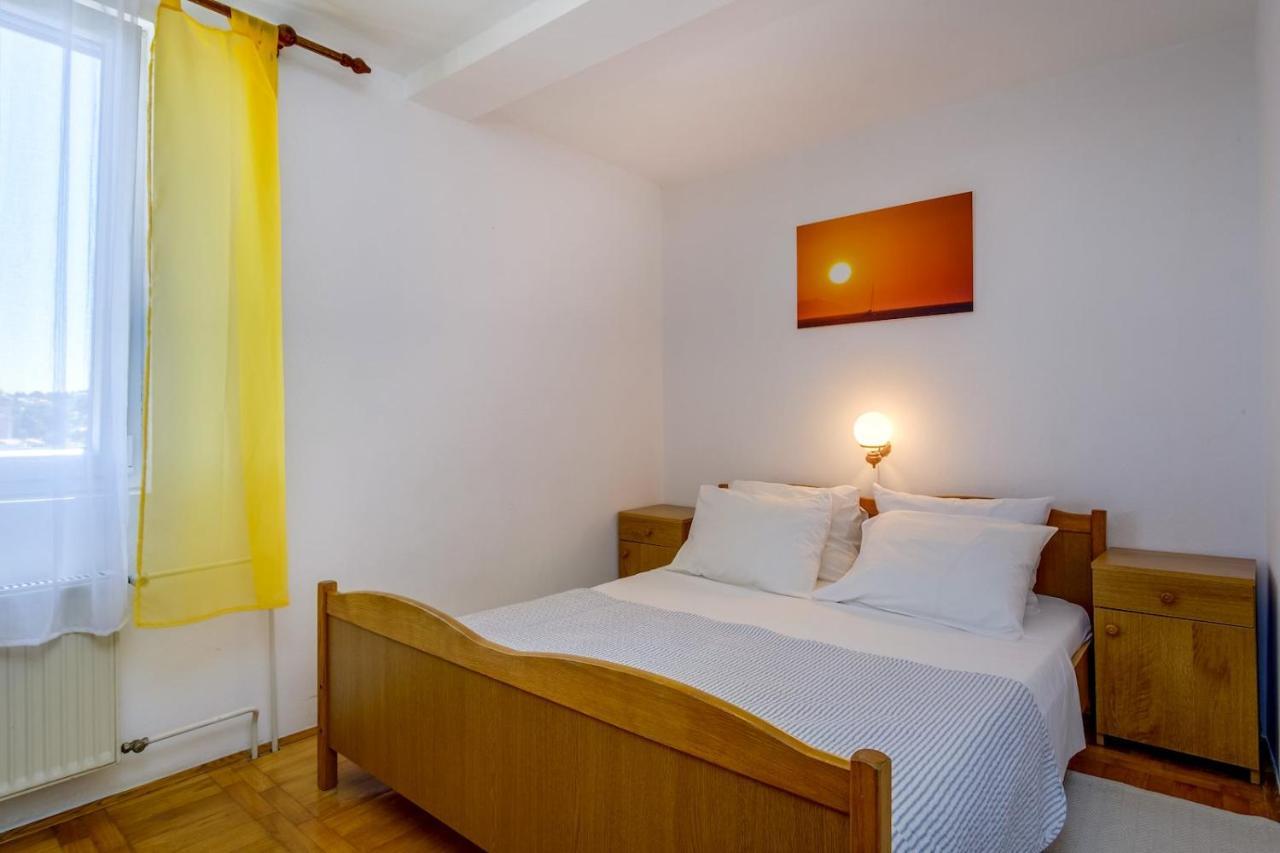 Apartmani Nadalina Veli Losinj Exterior photo